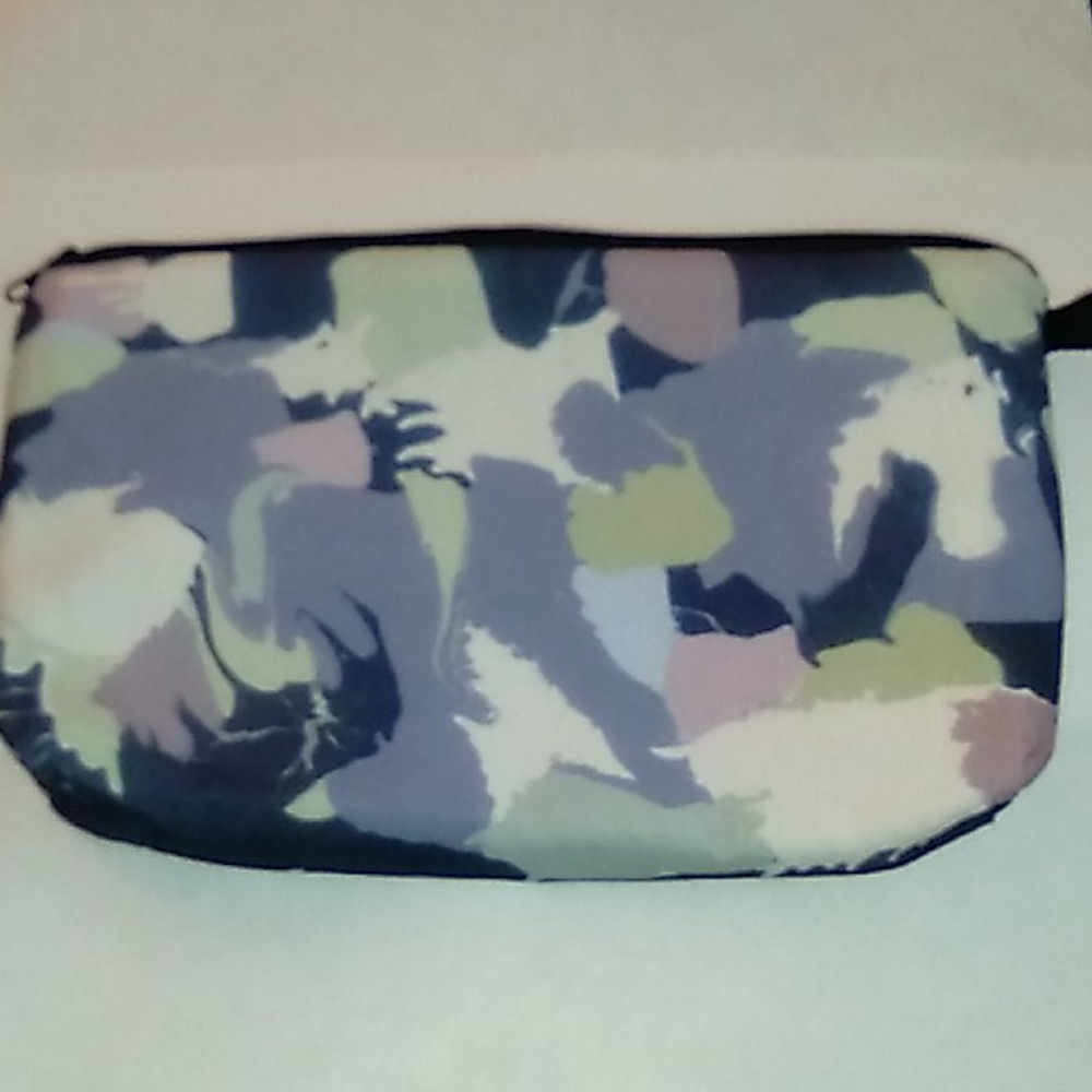 NEW- Cosmetic bag